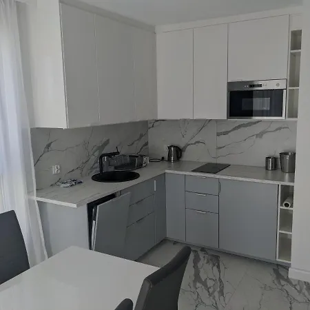 Luxury Aqua Apartments Przy Aquapark Reda Rumia Exterior photo